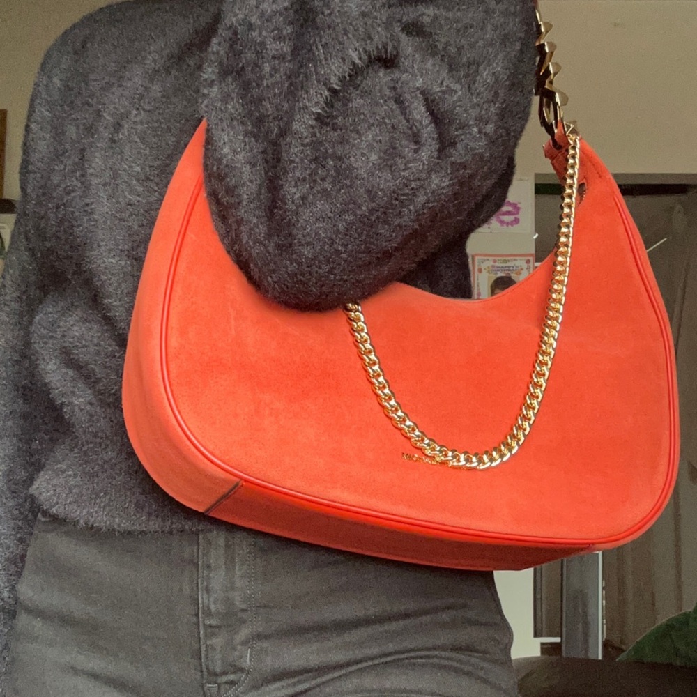 Chic orange Shoulder Bag with Gold Chain